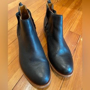 Women’s KORK-EASE Velma Ankle Chelsea Boots